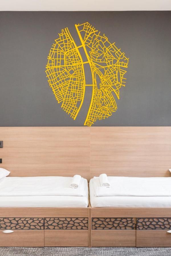 E14 Design Hostel Budapest Luaran gambar