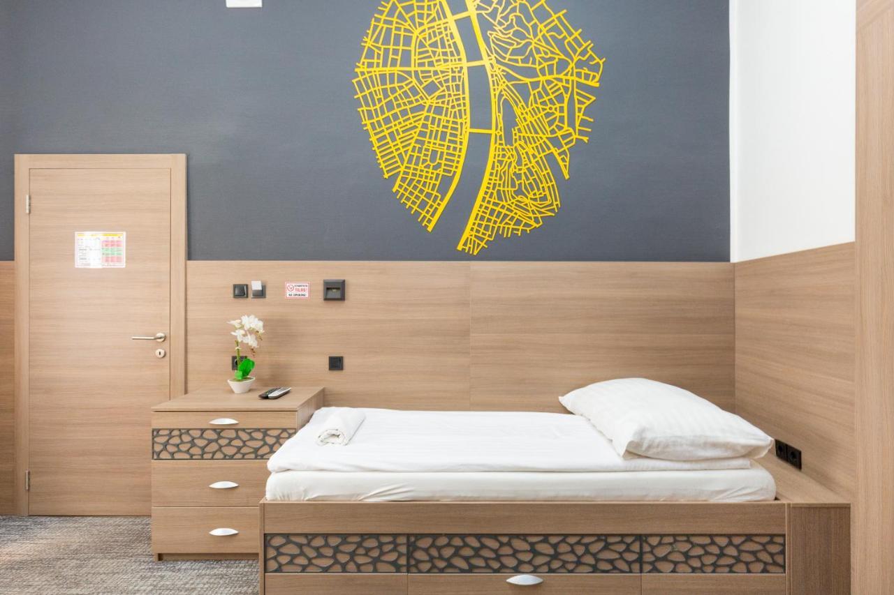 E14 Design Hostel Budapest Luaran gambar