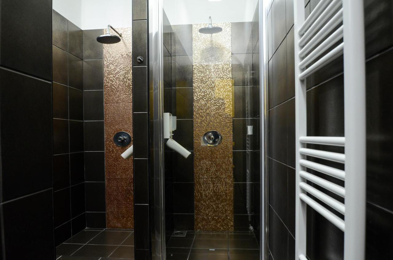E14 Design Hostel Budapest Luaran gambar