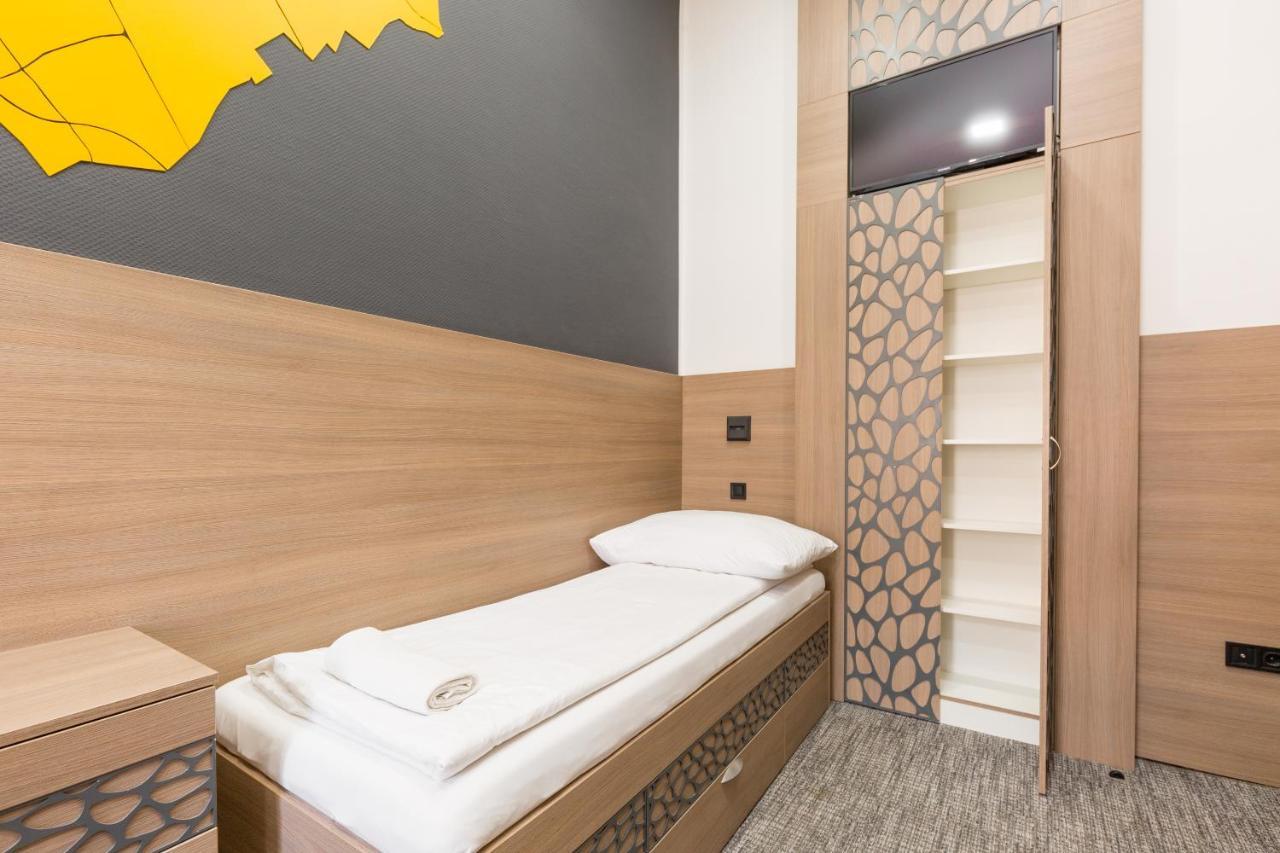 E14 Design Hostel Budapest Luaran gambar