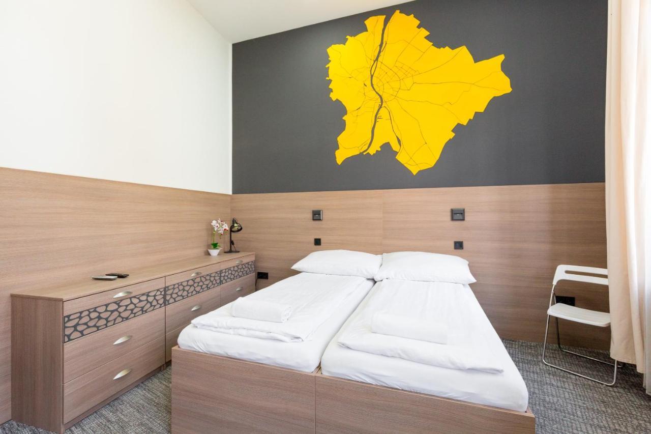 E14 Design Hostel Budapest Luaran gambar