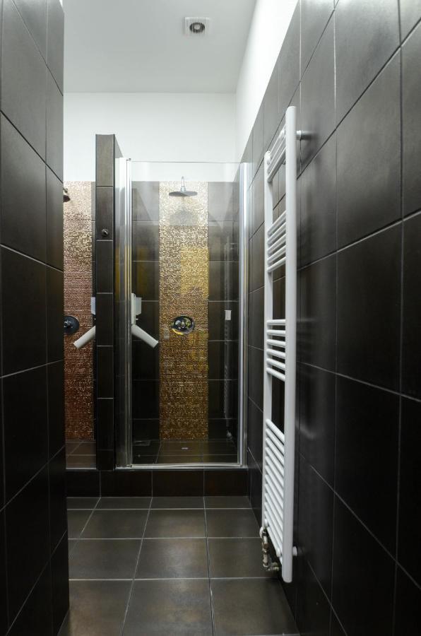 E14 Design Hostel Budapest Luaran gambar