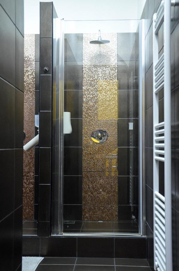 E14 Design Hostel Budapest Luaran gambar